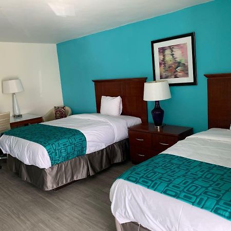Howard Johnson By Wyndham Atlanta College Park Exterior foto